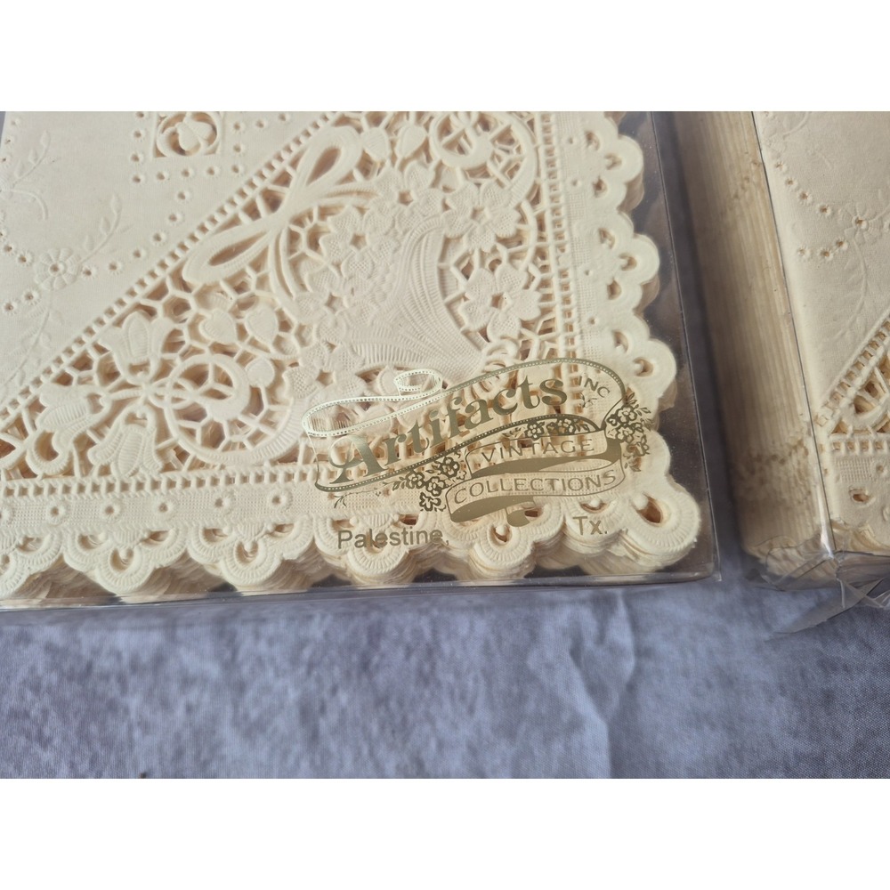 Vintage Doily Napkins " The Original Mary Jean Collection " In Original Package - Picture 13 of 14